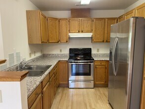 1388 Mill Pond Rd in Ashland, OR - Building Photo - Building Photo