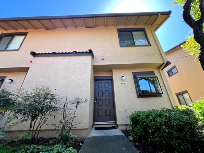 6279 Joaquin Murieta Ave