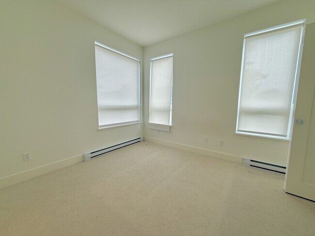 1-14-11236 236 St in Maple Ridge, BC - Building Photo - Building Photo