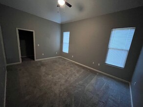 218 Lace Dr in Dothan, AL - Building Photo - Building Photo