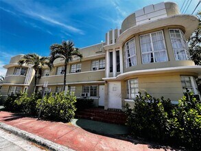 1455 Michigan Ave in Miami Beach, FL - Building Photo - Building Photo