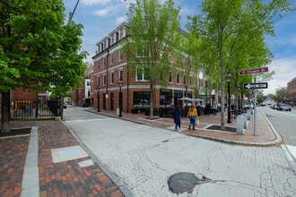 18 Congress St in Portsmouth, NH - Building Photo - Building Photo