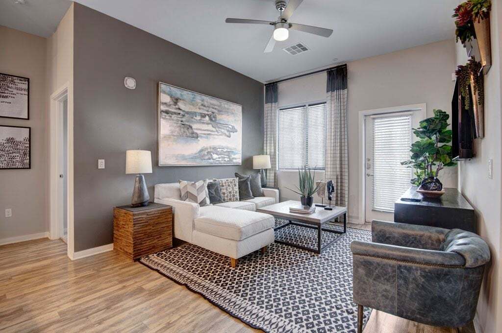 Park on Central in Phoenix, AZ - Foto de edificio