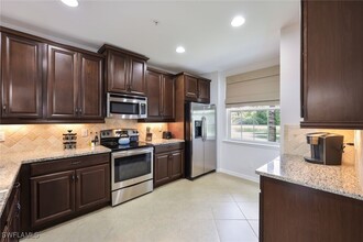 23550 Alamanda Dr in Bonita Springs, FL - Building Photo - Building Photo