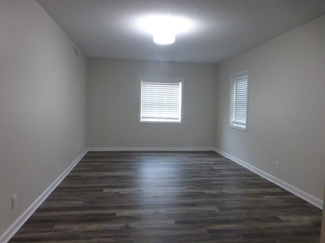 1207 Chamberlain Dr-Unit -102 in Memphis, TN - Building Photo - Building Photo