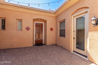 2668 S Stuart Ave in Gilbert, AZ - Building Photo - Building Photo