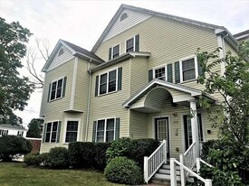 372 Washington St, Unit #E in Boston, MA - Building Photo