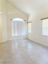 8732 Point Kristi Cir in Las Vegas, NV - Building Photo - Building Photo