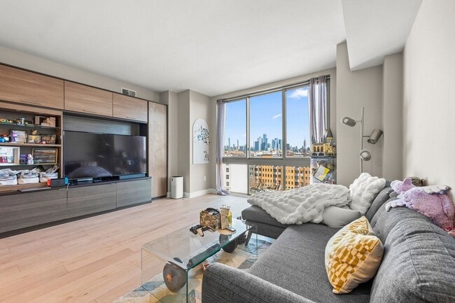 property at 800 Jackson St