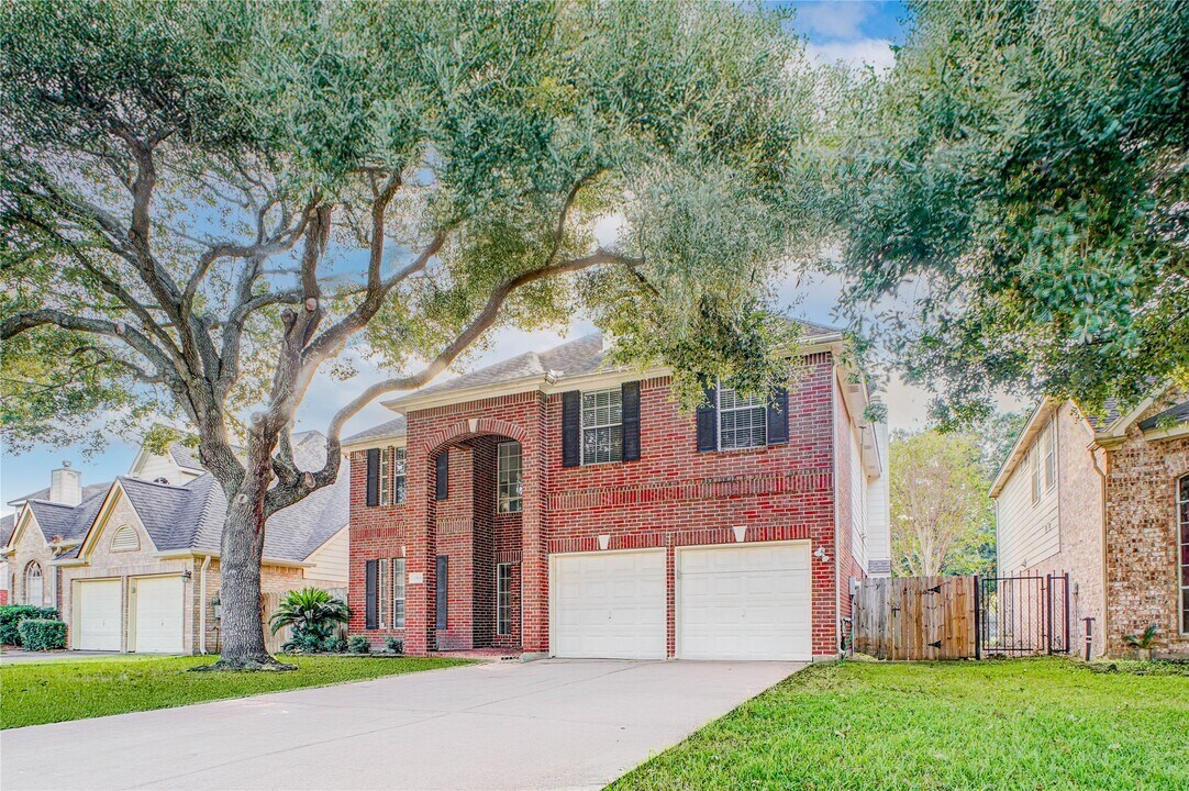 21519 San Marino Dr in Katy, TX - Building Photo