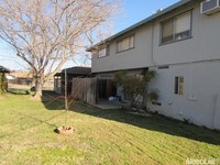 51 Dean Way in Folsom, CA - Foto de edificio - Building Photo