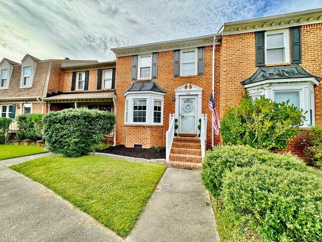 346 San Roman Dr