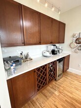 43 Park St, Unit 18 in Somerville, MA - Foto de edificio - Building Photo
