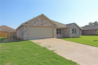 5103 SW Energy Ave in Bentonville, AR - Building Photo - Building Photo