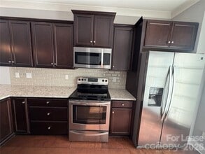 29 Myrtle St in Belmont, NC - Building Photo - Building Photo