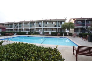 Vista Hermosa Apartments - All Utilities Incl in Chula Vista, CA - Building Photo