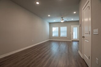 654 N Littleleaf Ter in Fayetteville, AR - Building Photo - Building Photo