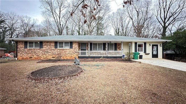 property at 364 Navarre Dr