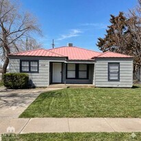 1524 27th St in Lubbock, TX - Building Photo