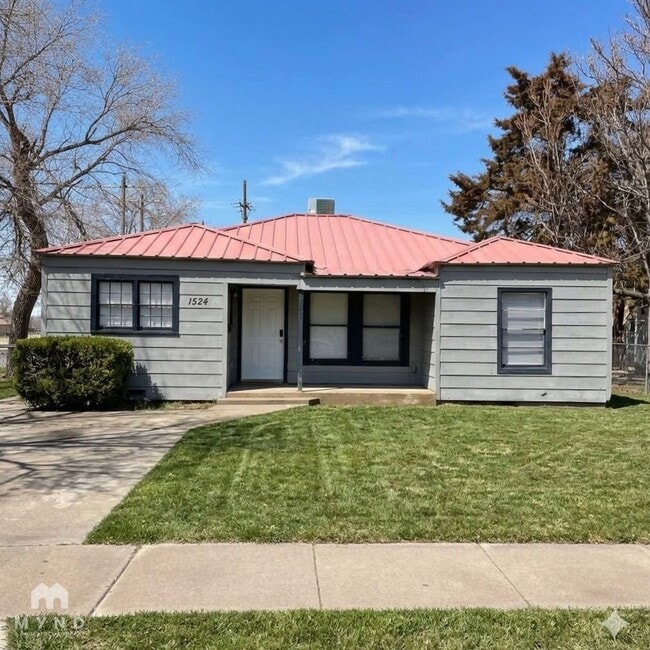 property at 1524 27th St