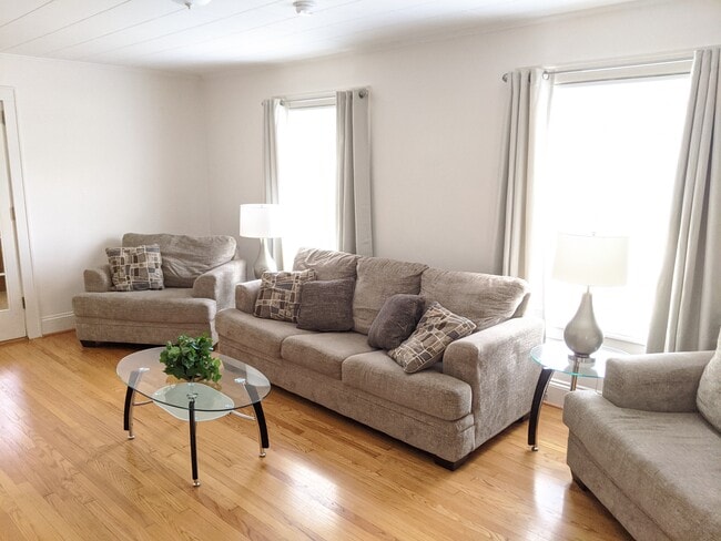 52 Clayton Ave in Cortland, NY - Building Photo - Building Photo