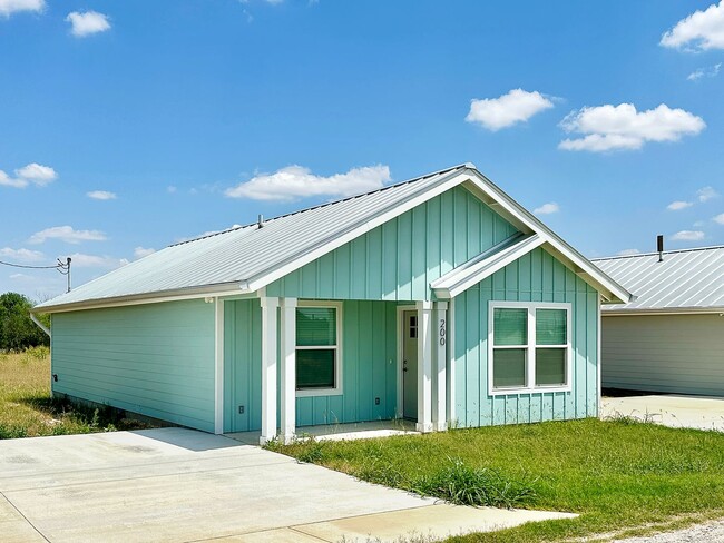 property at 200 County Rd 485