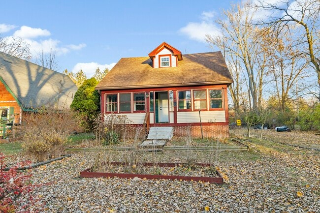 906 Harrow Rd in Toledo, OH - Building Photo - Building Photo