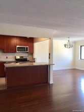 30 Greenridge Ave in White Plains, NY - Building Photo - Building Photo