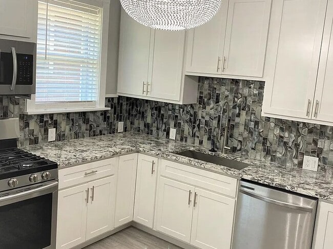 7130 Amherst Ave in University City, MO - Building Photo - Building Photo