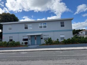 1913 Division Ave in West Palm Beach, FL - Building Photo - Building Photo