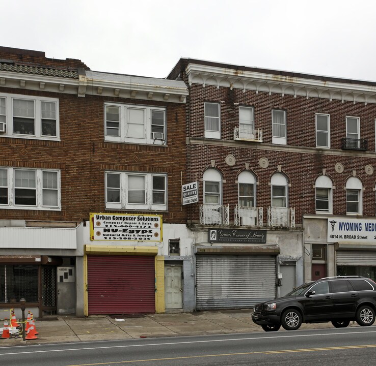 4810-4812 N Broad St in Philadelphia, PA - Building Photo