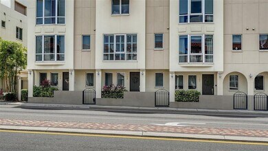 235 Cocoanut Ave in Sarasota, FL - Building Photo - Building Photo