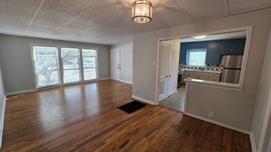 237 Senisa Dr in San Antonio, TX - Building Photo - Building Photo