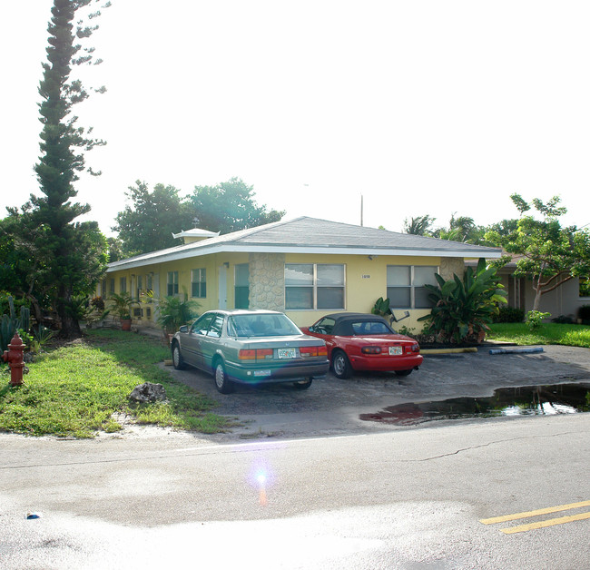 1050 NE 9th Ave in Fort Lauderdale, FL - Building Photo - Building Photo