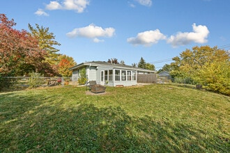 7919 28th Ave N, Unit 7919 in Minneapolis, MN - Building Photo - Building Photo