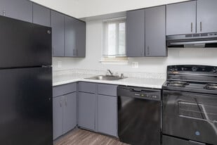 Catons Villas Apartments in Catonsville, MD - Building Photo