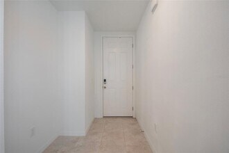 3181 Viceroy Ct in Kissimmee, FL - Building Photo - Building Photo