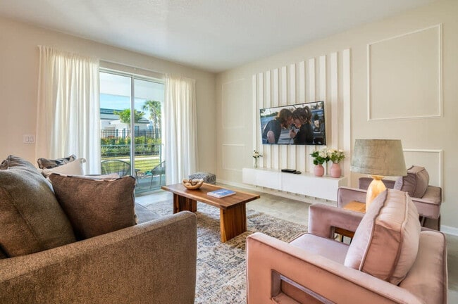 3180 Paradox Cir