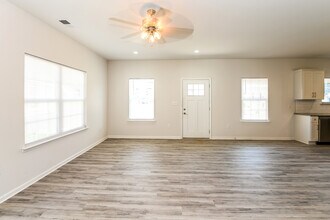 343 Kirby Dr in Charlotte, NC - Building Photo - Building Photo