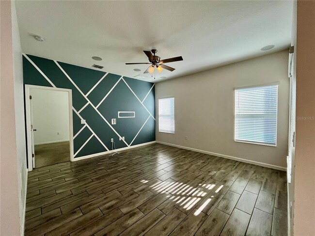 421 Disa Dr in Davenport, FL - Building Photo - Building Photo