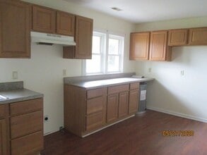 1251 Gaston Rd in Skippers, VA - Building Photo - Building Photo