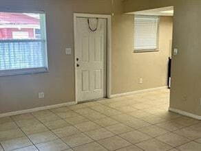 1851 SW 25th St in Fort Lauderdale, FL - Building Photo - Building Photo