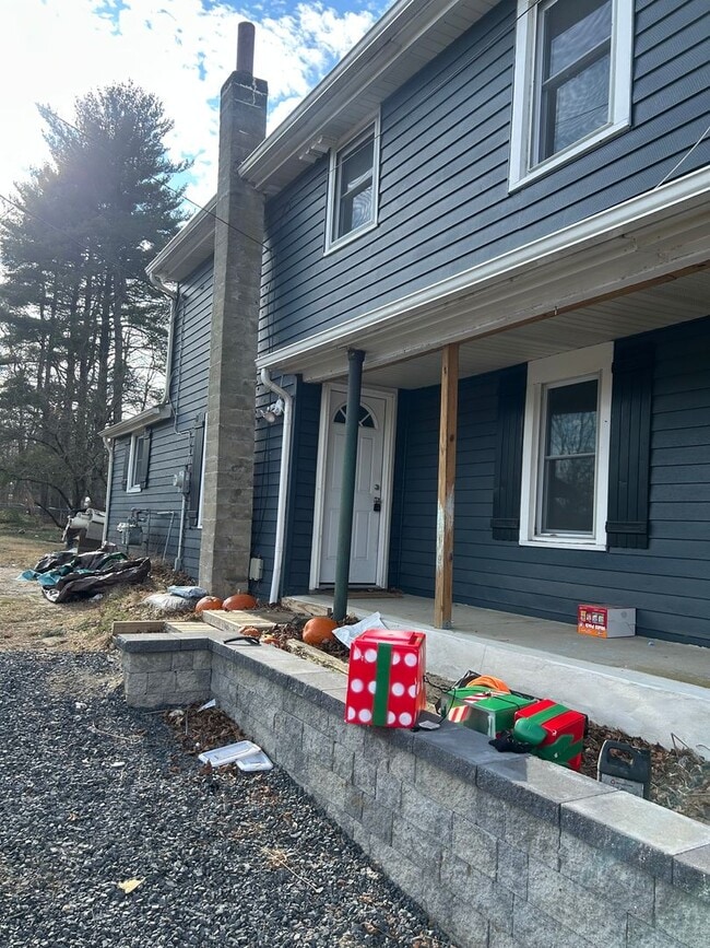 property at 12-14-14 Chapel Ave