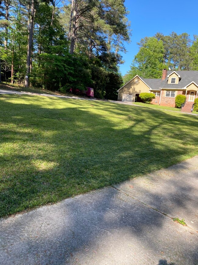 property at 3300 Evans Mill Rd