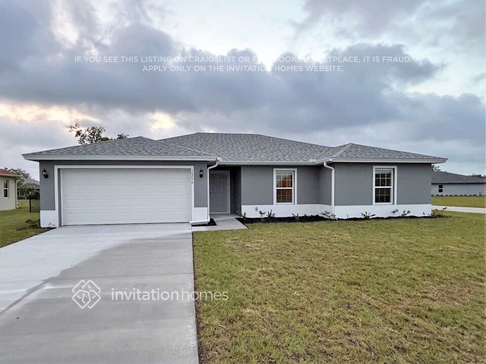 16256 Minorca Dr in Punta Gorda, FL - Building Photo