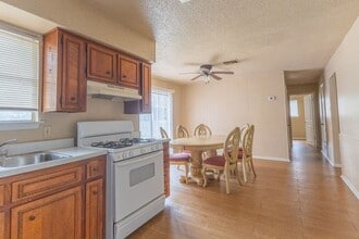 11702 Welcome Dr in Live Oak, TX - Building Photo - Building Photo