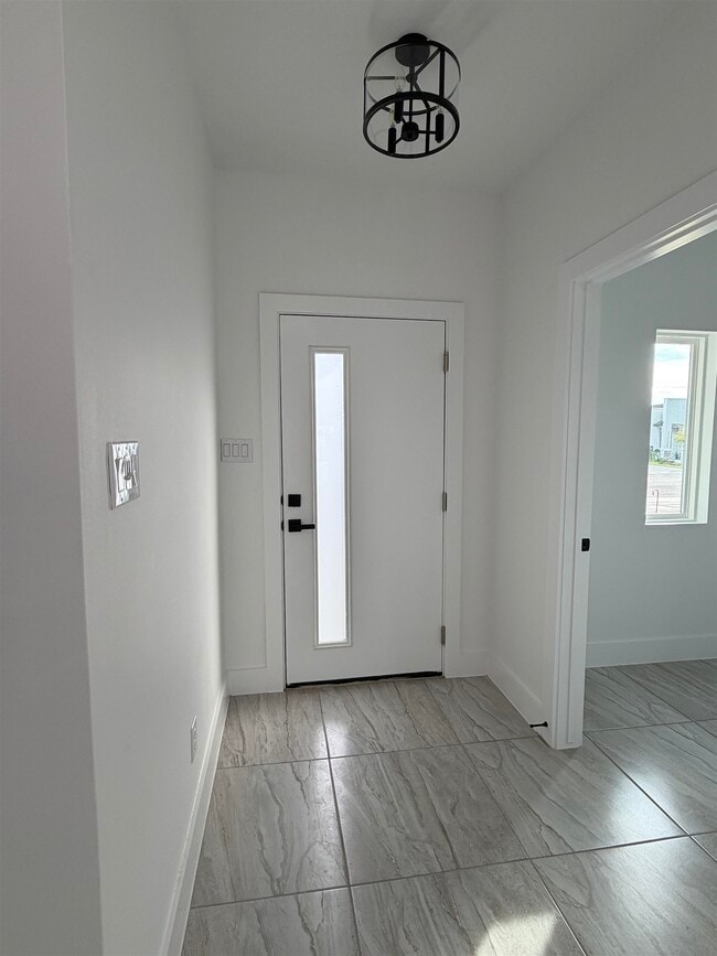 1532 Consejero Ln in El Cenizo, TX - Building Photo - Building Photo