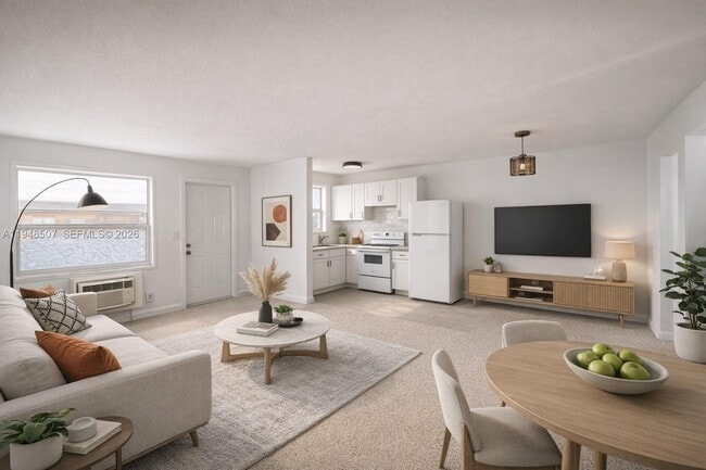 404 SE 4th Ave in Hallandale Beach, FL - Building Photo - Building Photo