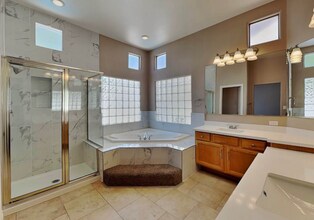 1169 Calico Ridge Dr in Henderson, NV - Building Photo - Building Photo