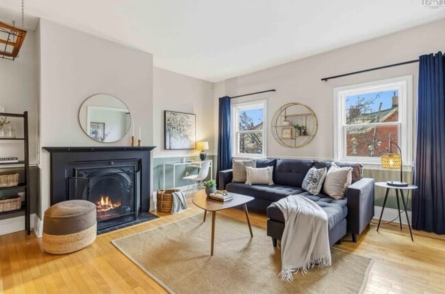 property at 5393 Victoria Rd